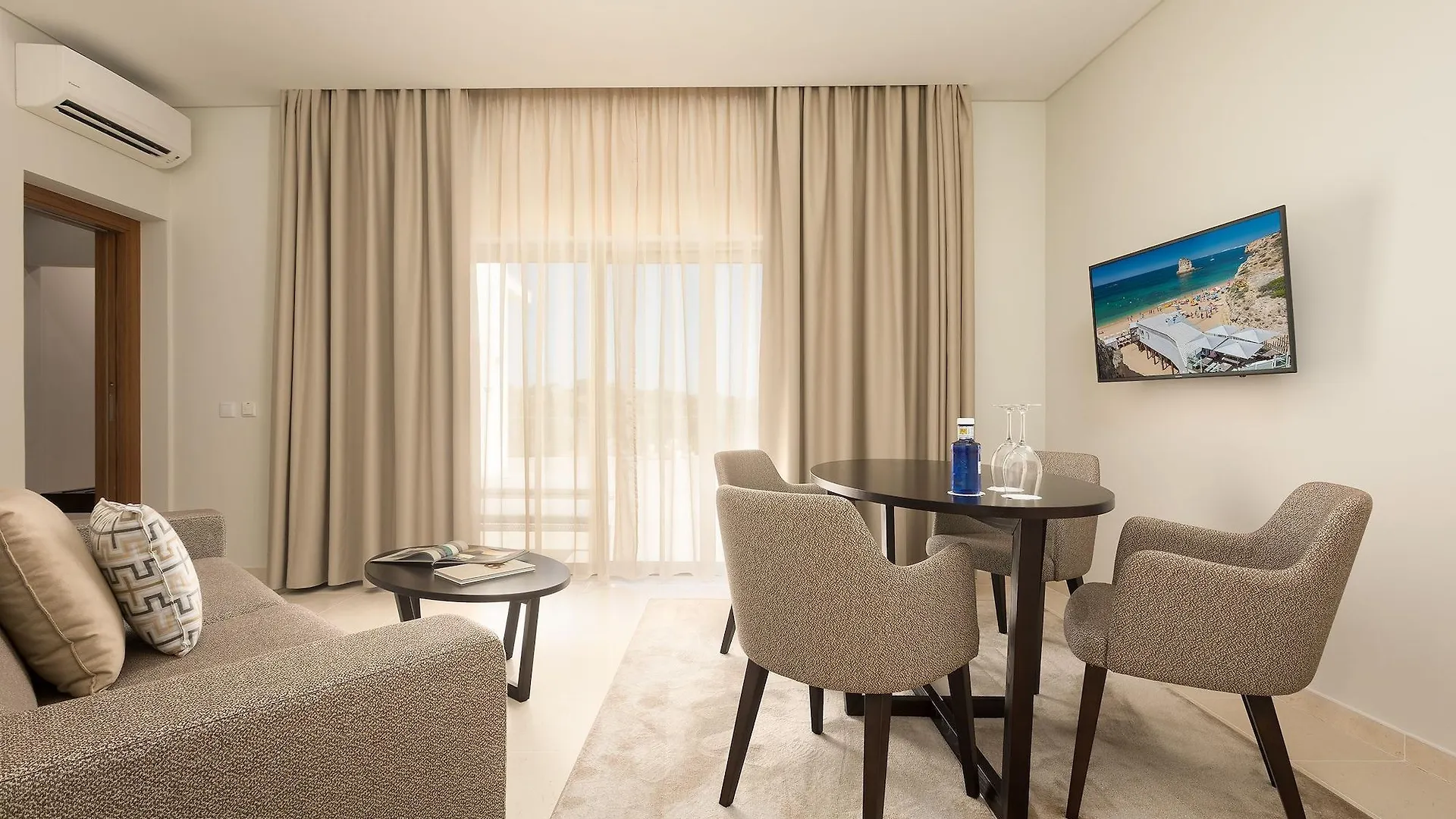 Hotel Caneiros Luxury House & Suites Ferragudo