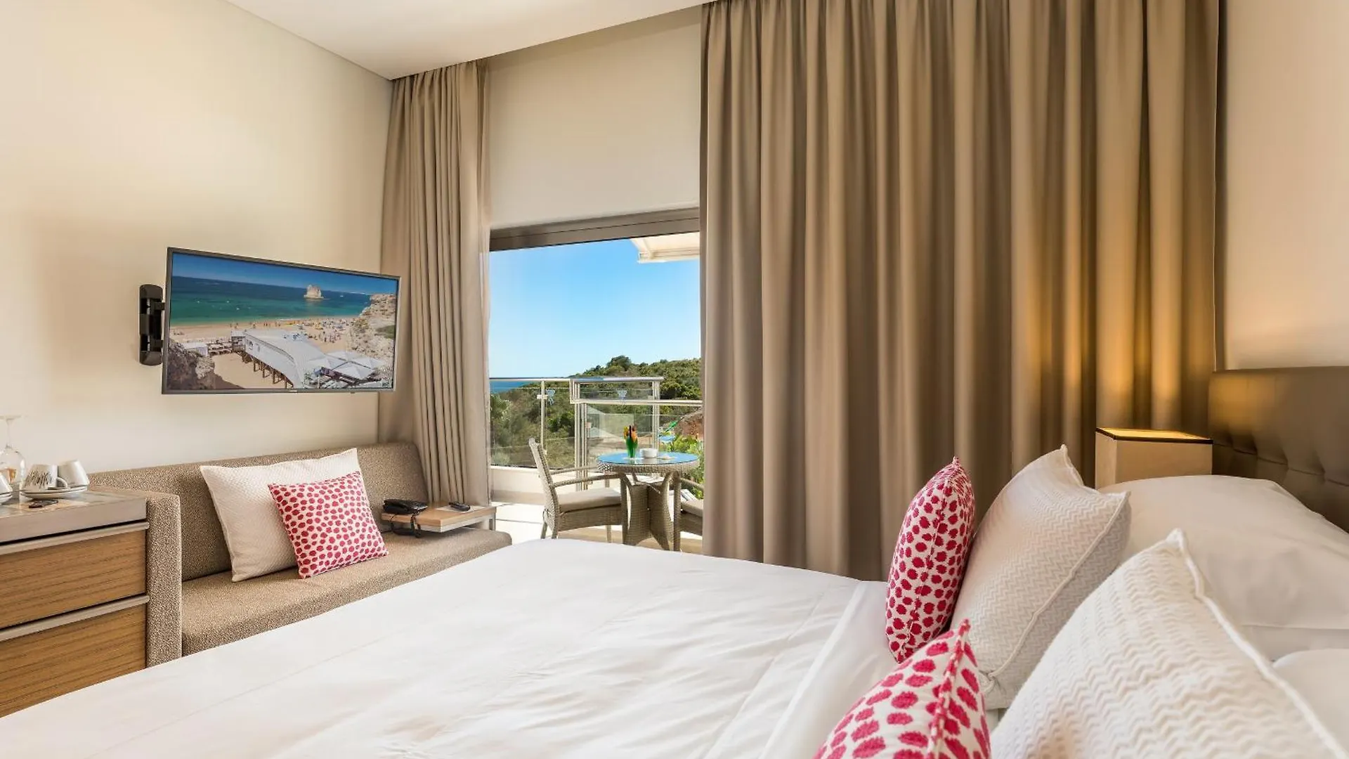 Caneiros Luxury House & Suites Ferragudo  4*, Ferragudo (Faro)