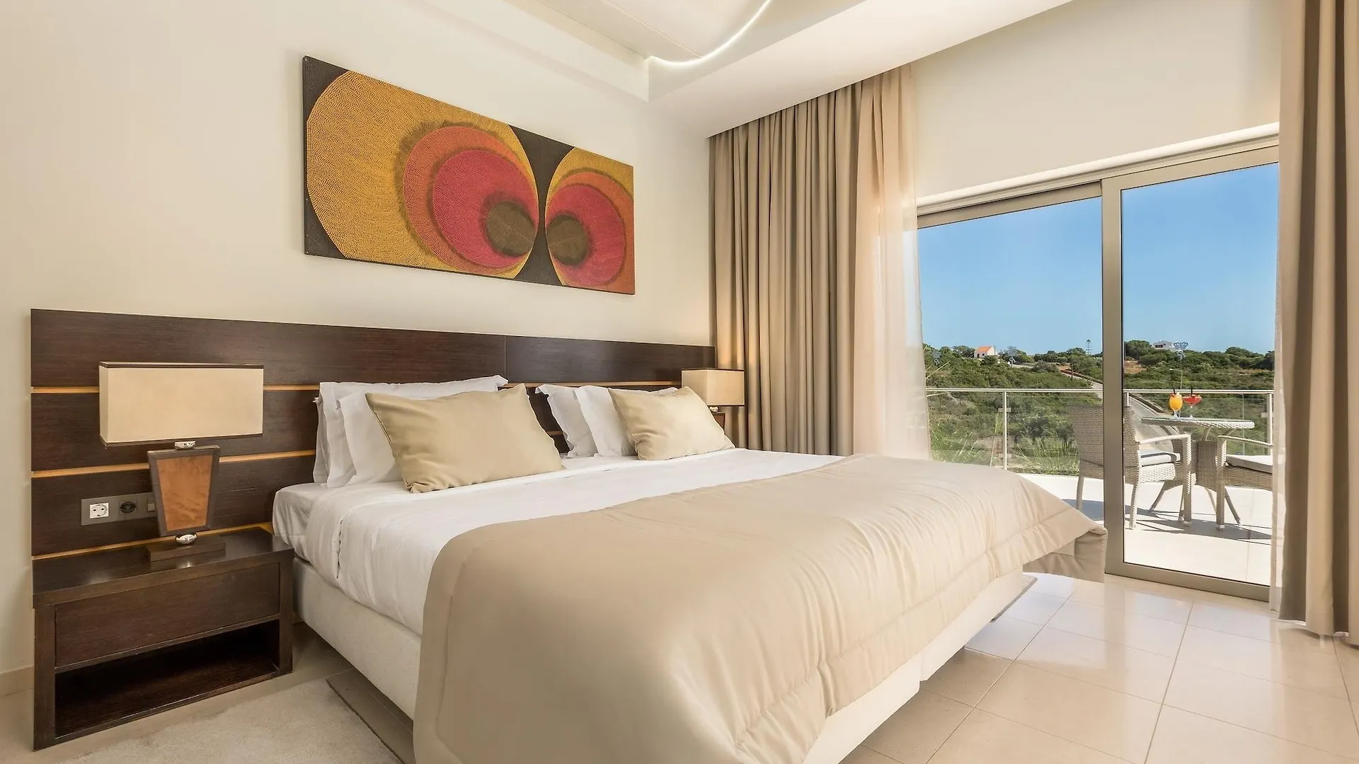 Caneiros Luxury House & Suites Ferragudo  Hotel